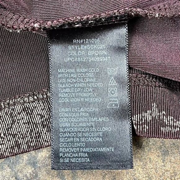 Kiara Floral Stretchy Brown Tan V-Neck Travel Blouse Large - Picture 10 of 10